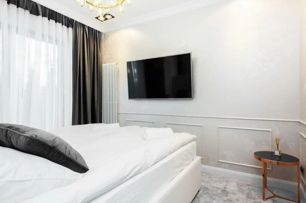 Apartments Boutiq Park By Renters Prestige Warsaw